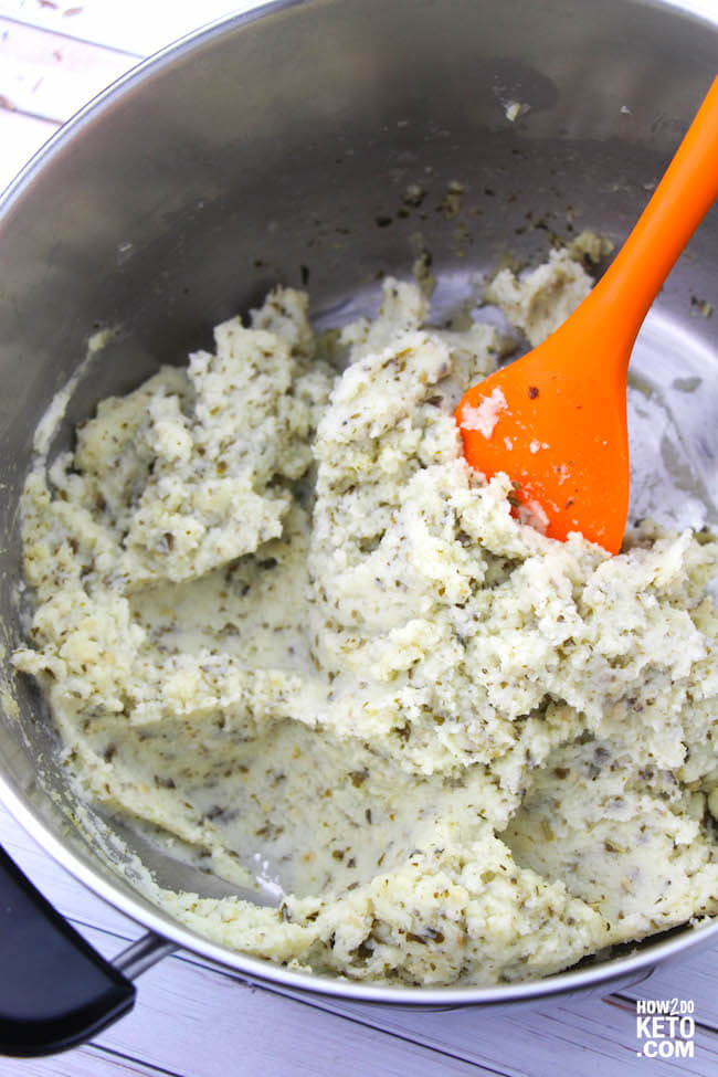 How to make keto mashed potatoes with cauliflower